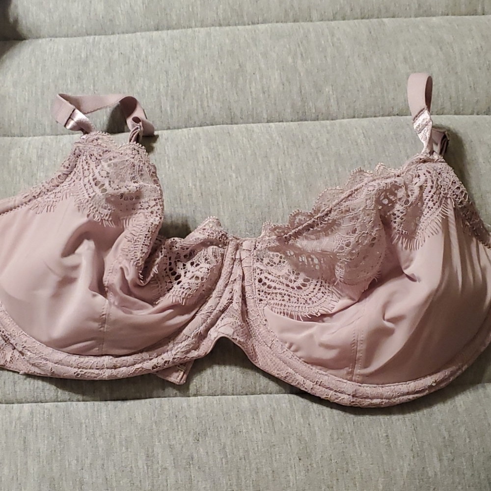 Victoria's Secret bra